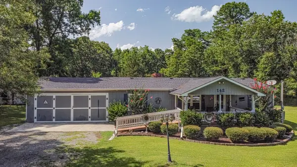 142 Hounds Chase Drive, Trinity, TX 75862