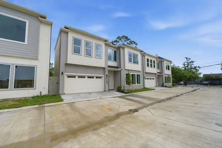 8902 Knoll Leaf Drive, Houston, TX 77080 - #2