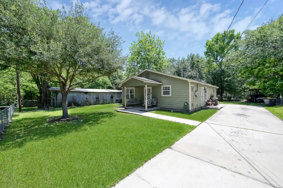 805 Webb Street, Conroe, TX 77301 - #1