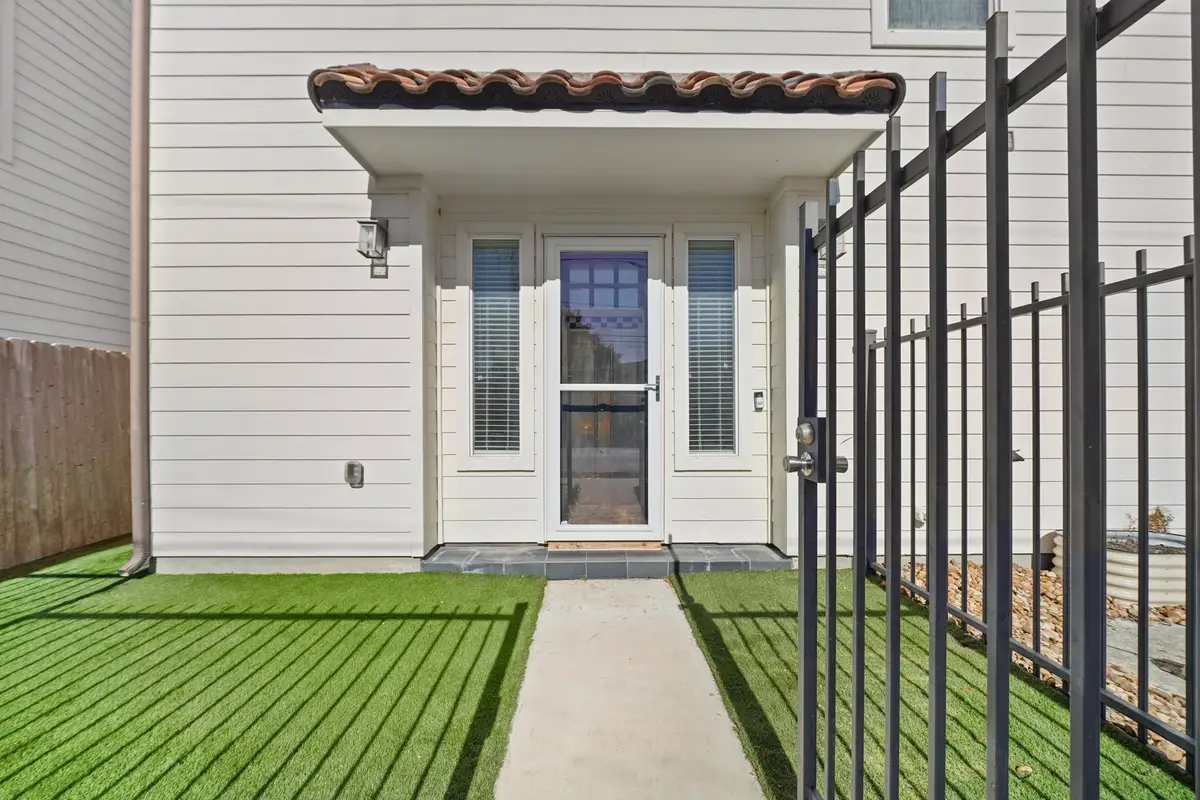 882 Wakefield Drive #C, Houston, TX 77018 - Image #1