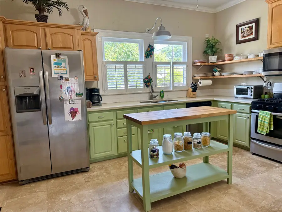 1020 Broadway Street, Galveston, TX 77550 - #3