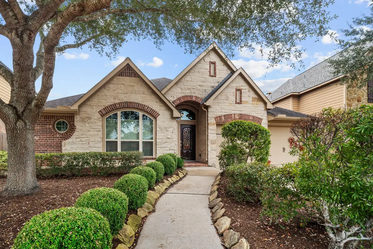 11 Painted Grove Court, Missouri City, TX 77459 - Image #1