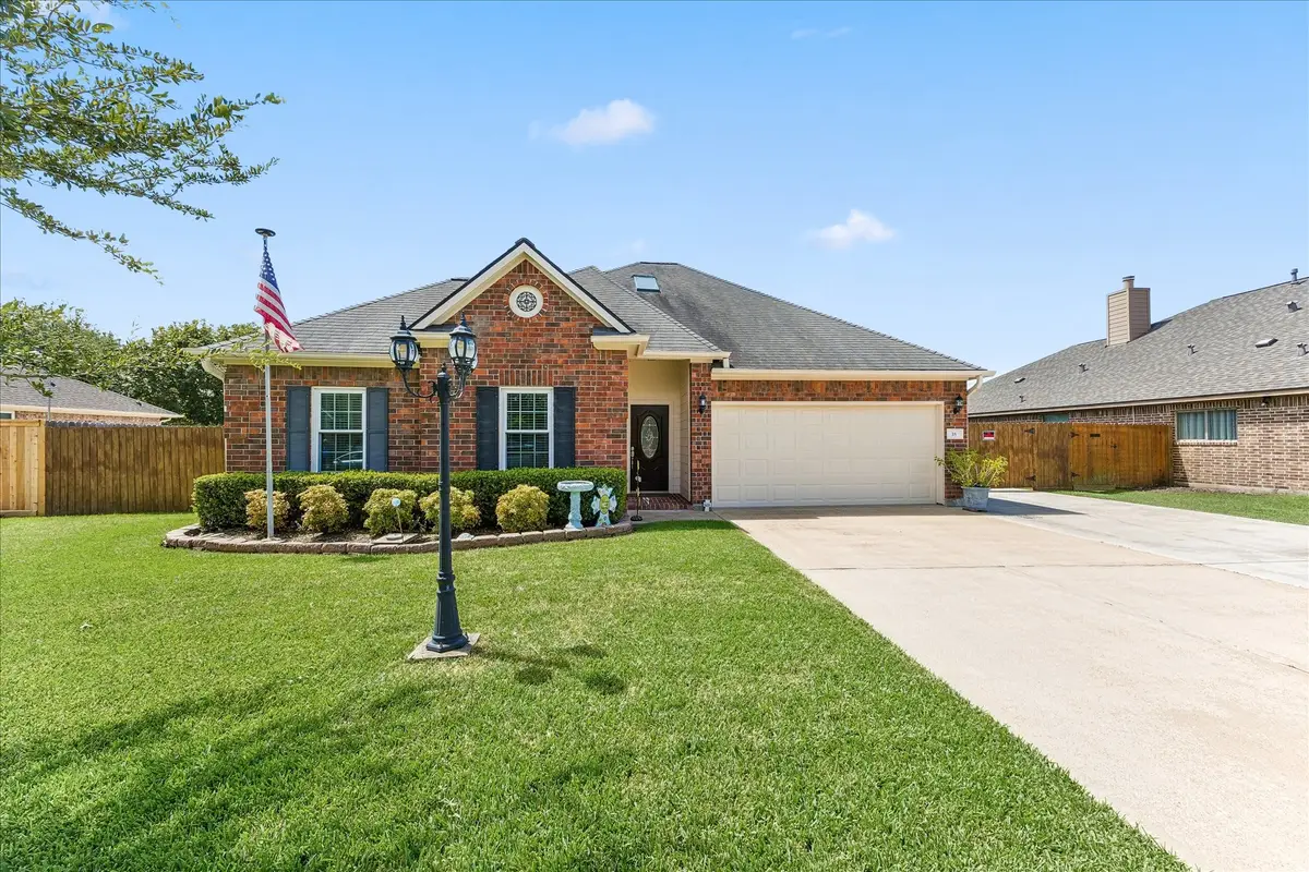 18 Prairie Knoll Drive, Santa Fe, TX 77510 - #1