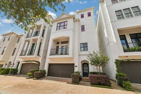 6019 Post Oak Green Ln, Houston, TX 77055