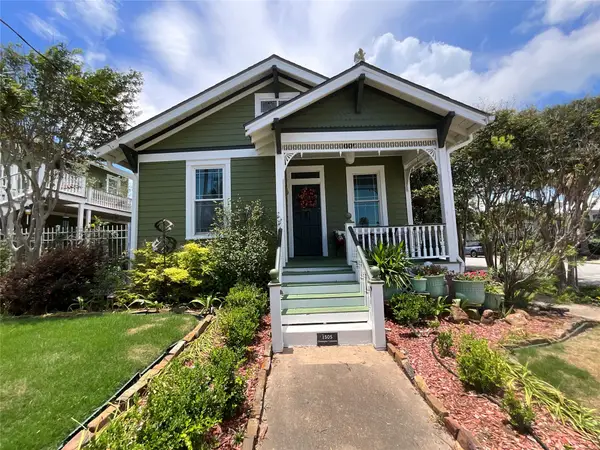 1505 Christopher Columbus Street, Galveston, TX 77550