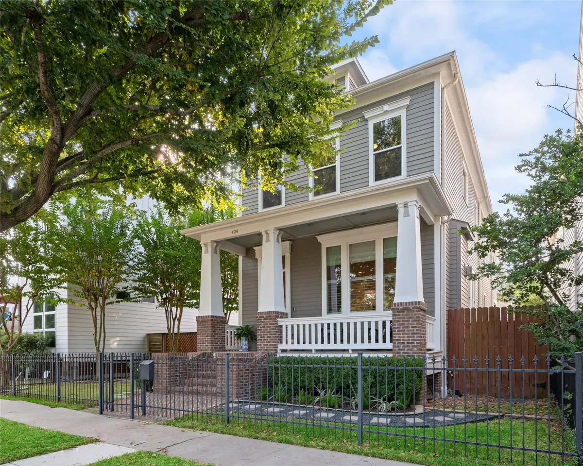 424 E 24th Street, Houston, TX 77008 - Image #1