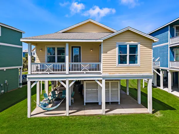 4139 King Rail Circle, Galveston, TX 77554