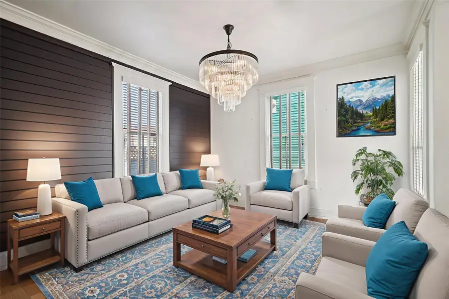 1910 Avenue M 1/2, Galveston, TX 77550 - Image #2