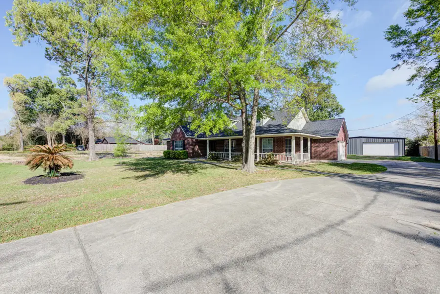 1016 Chateau Woods Parkway Drive, Conroe, TX 77385 - #3