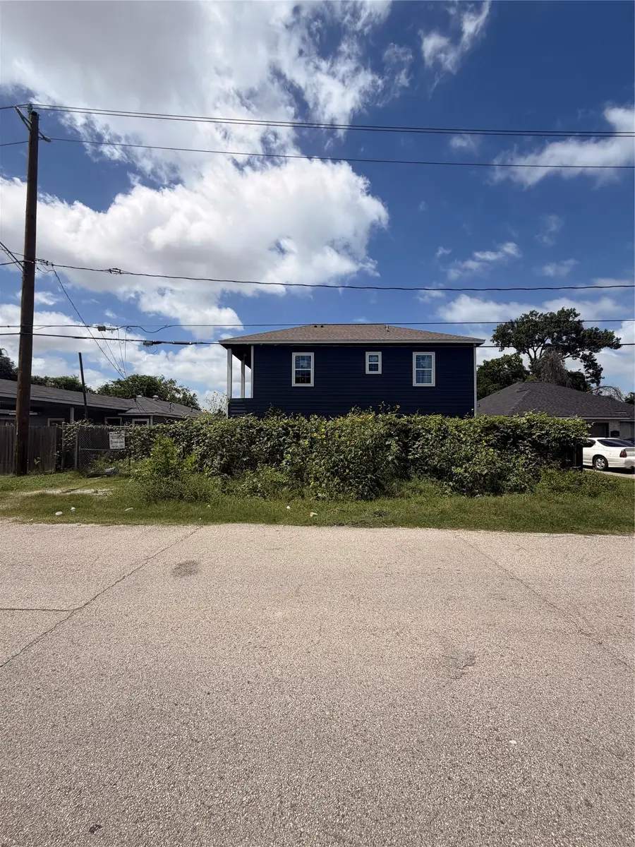 4619 Maggie Street #ABCD, Houston, TX 77051 - #2
