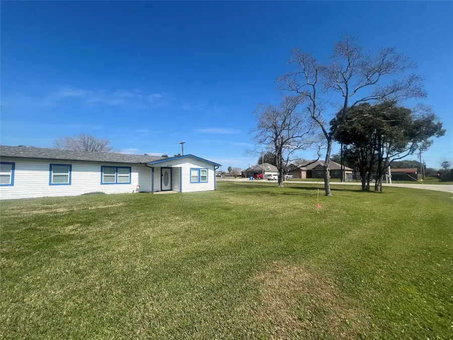 2302 35th Ave N, Texas City, TX 77590 - #2