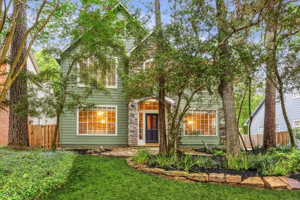 55 Pinepath Place, The Woodlands, TX 77381
