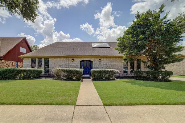 4210 Shanna Lane, Pasadena, TX 77504