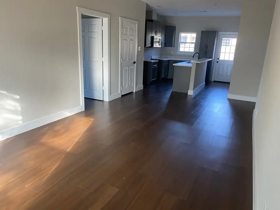 704 Avenue I, Conroe, TX 77301 - Image #3