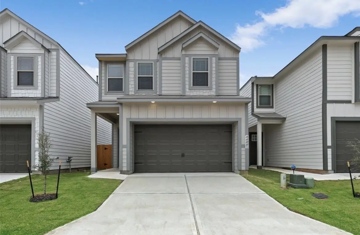 4429 Ibiza Atreet, Houston, TX 77045 - #1