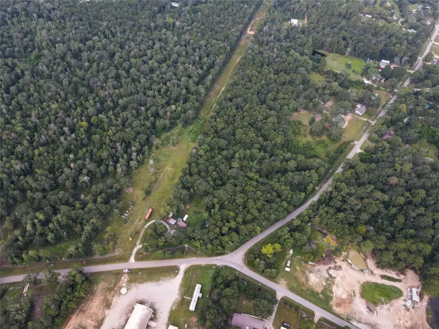 18336 Old Highway 105 E, Cleveland, TX 77328 - #3