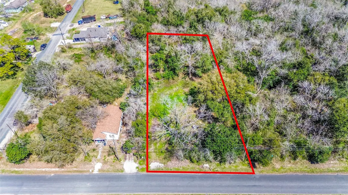 524 N Oak Street, Texas City, TX 77591 - #1