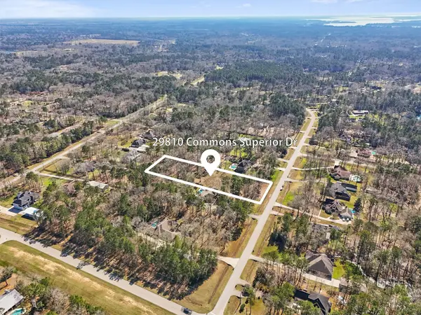 29810 Commons Superior Drive, Huffman, TX 77336