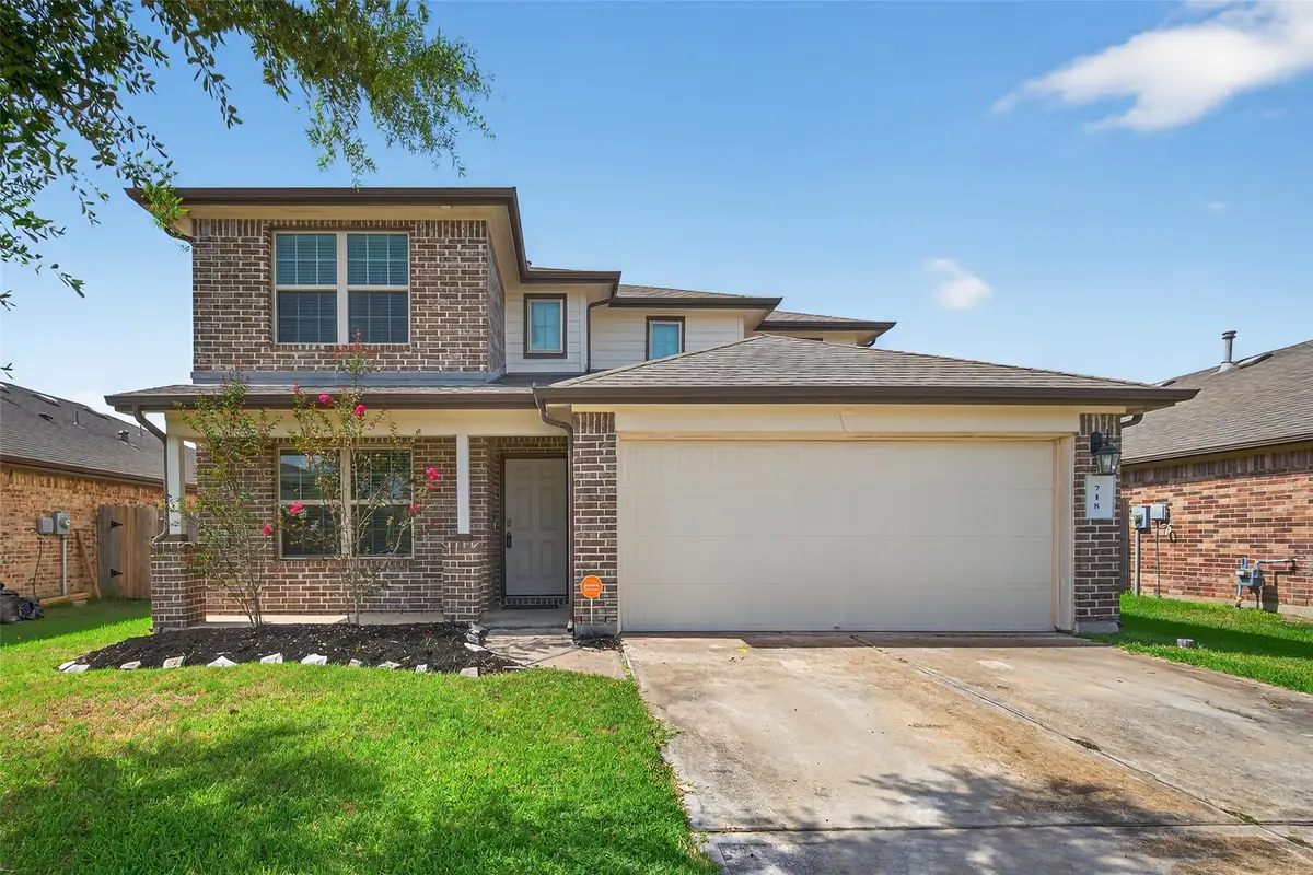 718 Harvest Bluff Drive, Rosharon, TX 77583 - #1