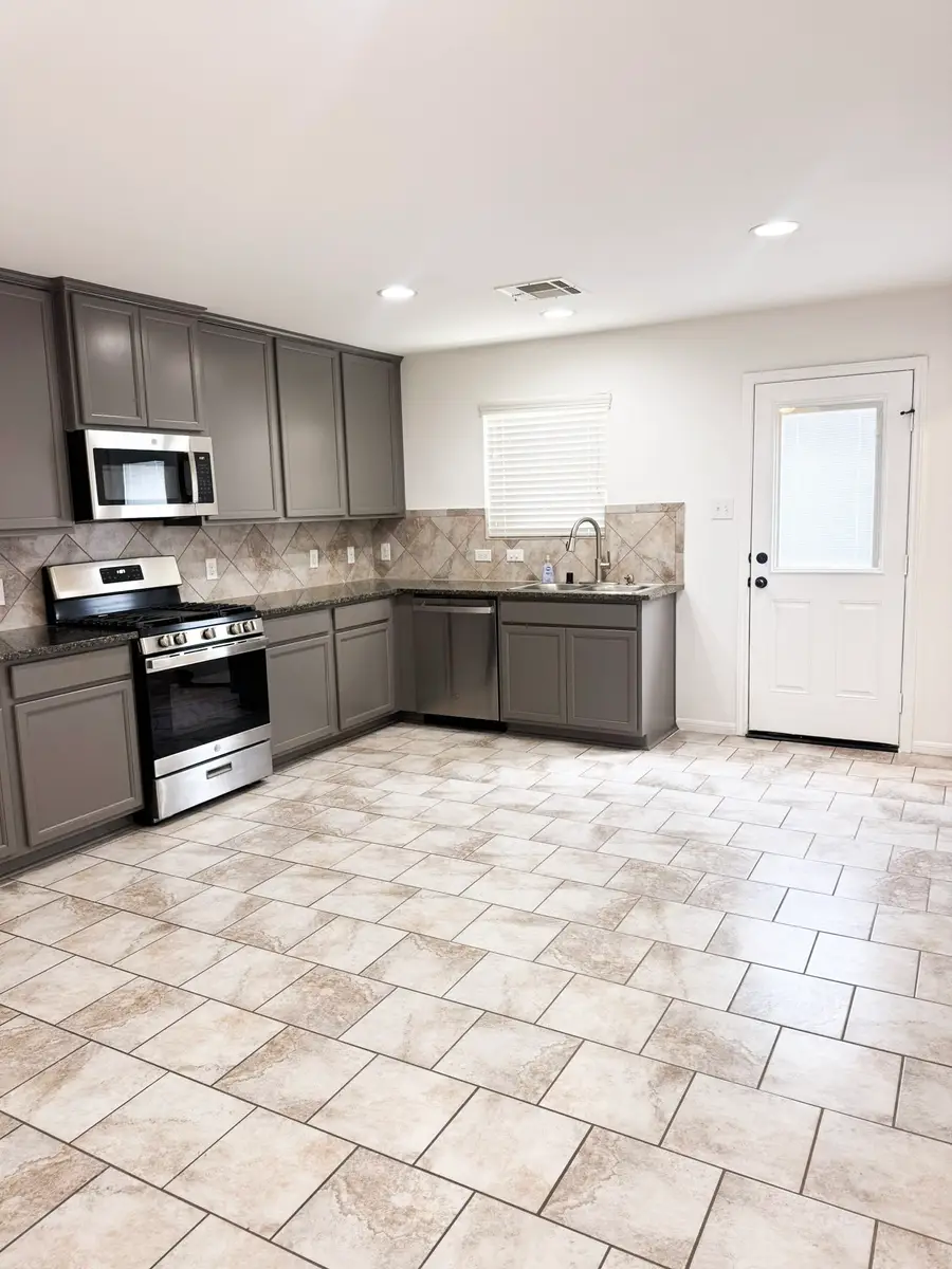 5426 Casa Batillo Drive, Katy, TX 77449 - #3