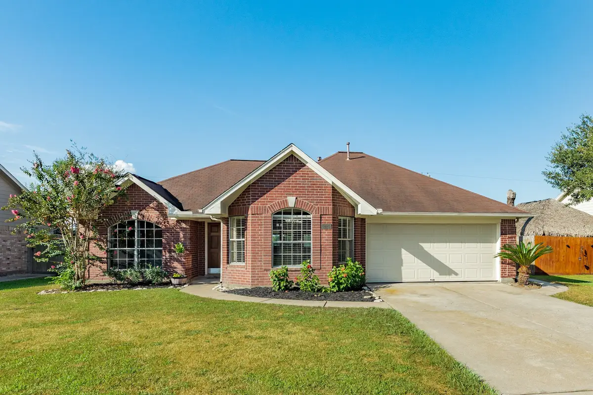 3425 Van Ness Drive, Alvin, TX 77511 - #1