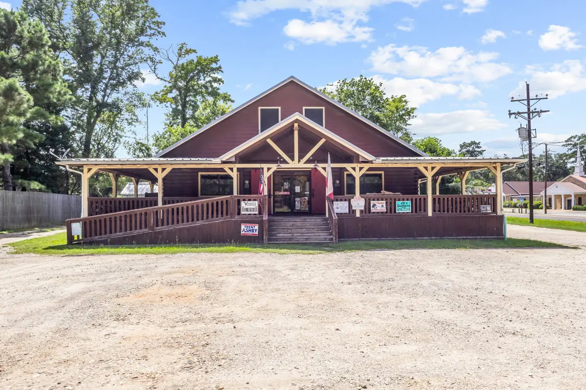 203 W Elder Street, Colmesneil, TX 75938 - #1