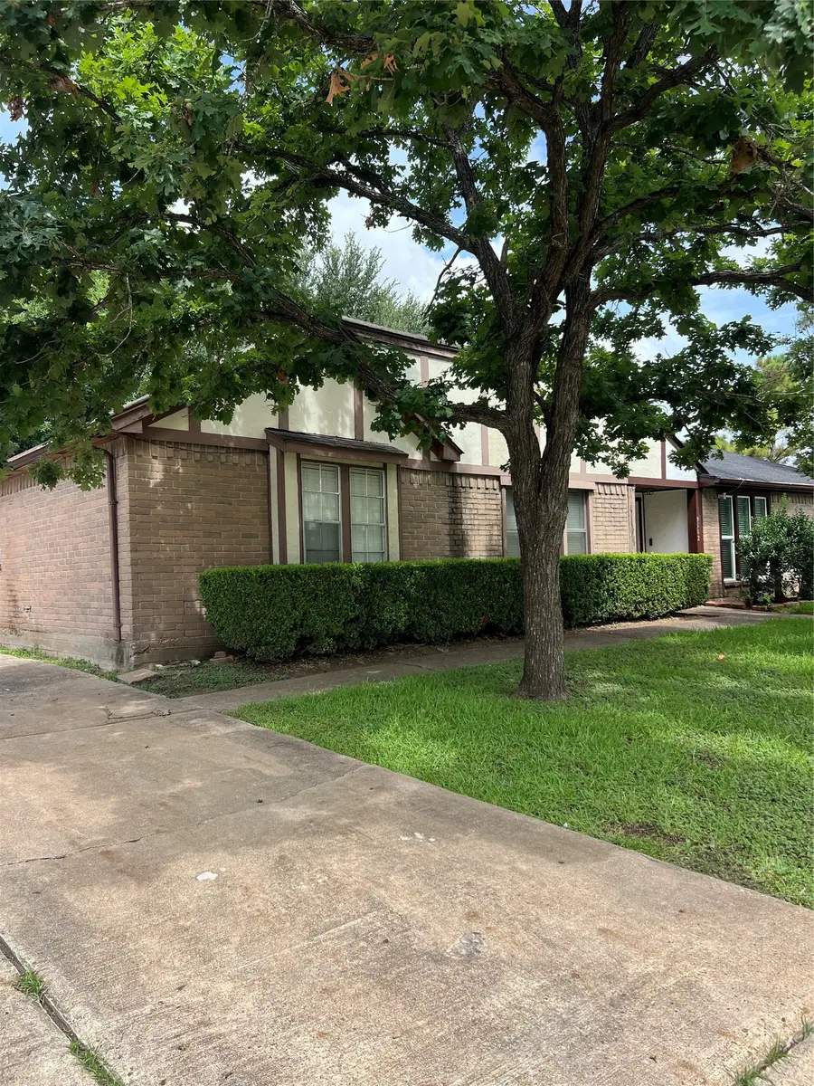 9506 Wellsworth Drive, Houston, TX 77083 - #2