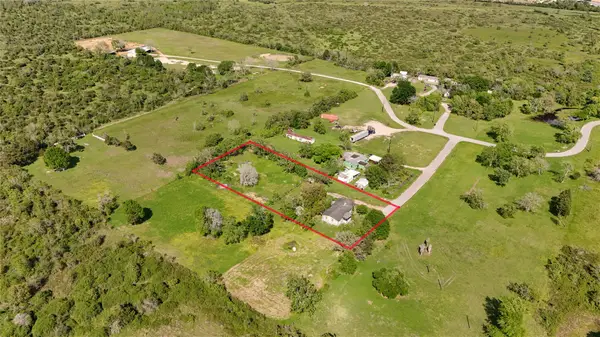 7518 Hidden Trail Street, Fulshear, TX 77441