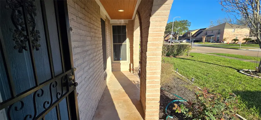 6910 Krause Drive, Missouri City, TX 77489 - #2