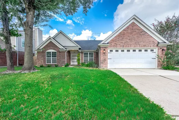 8914 Sunny Point Drive, Spring, TX 77379
