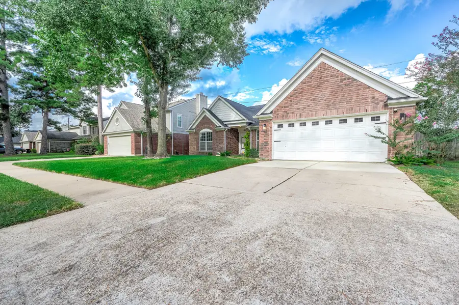 8914 Sunny Point Drive, Spring, TX 77379 - #2