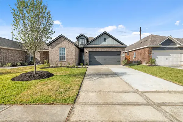 8947 New Jade Drive, Iowa Colony, TX 77583