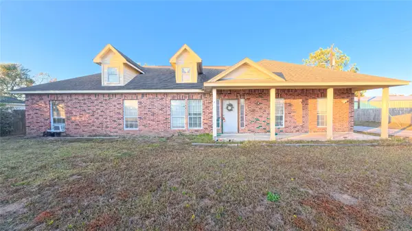 1950 Hillcroft, Hempstead, TX 77445
