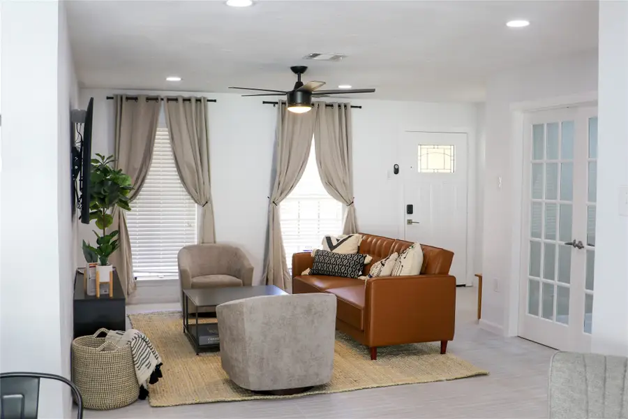3007 Larknolls Ln, Houston, TX 77092 - #2
