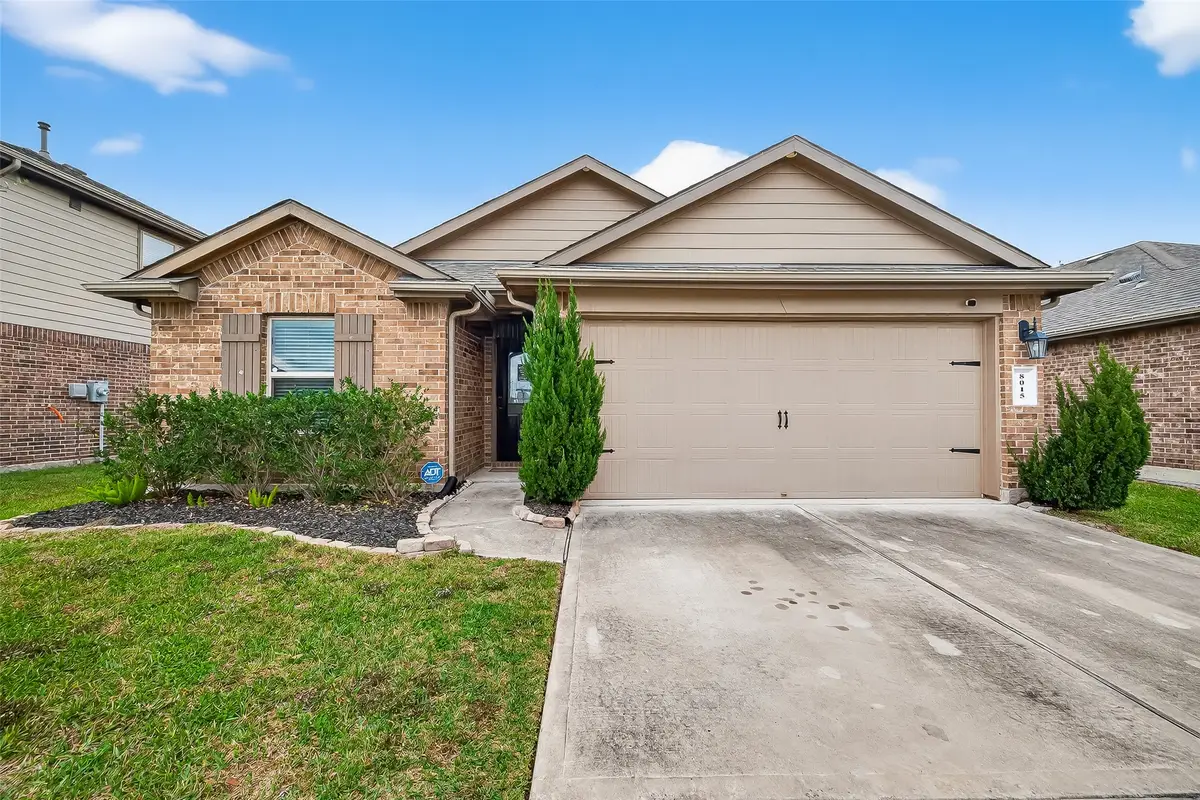 8015 Acorn Flats Lane, Rosharon, TX 77583 - Image #1