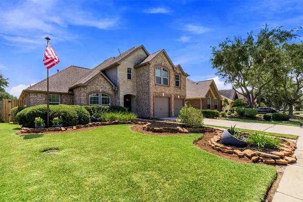 1277 Ocean Manor Lane, League City, TX 77573