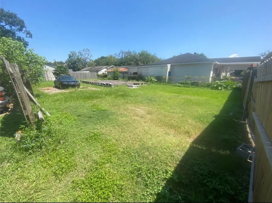 9223 E Avenue P, Houston, TX 77012 - #2