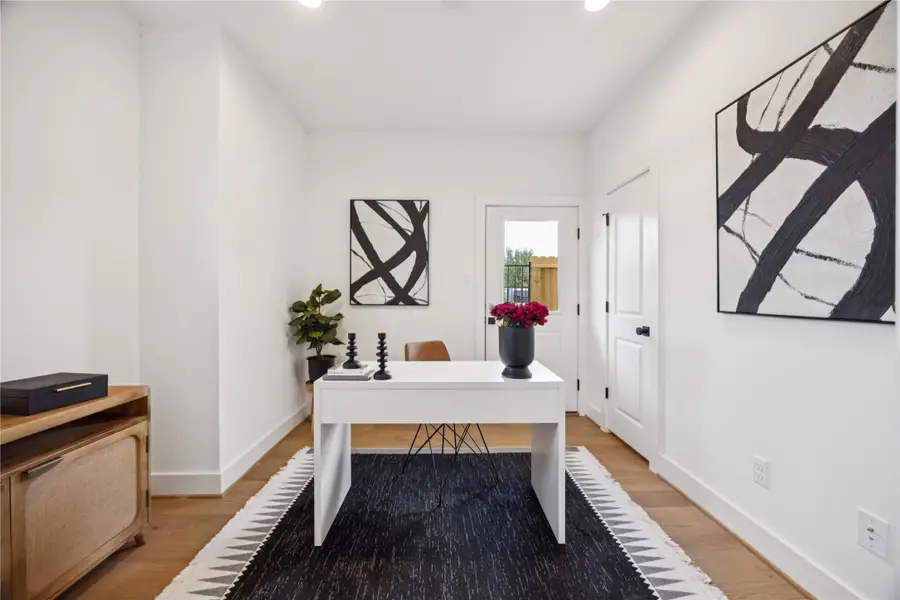 2806 Mills Street, Houston, TX 77026 - #3