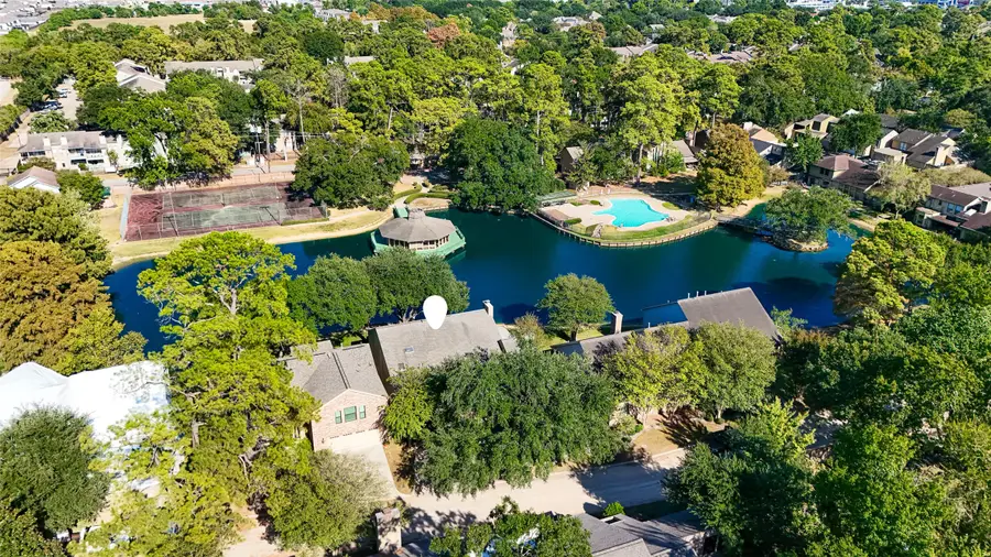 186 Old Bridge Lake, Houston, TX 77069 - #2
