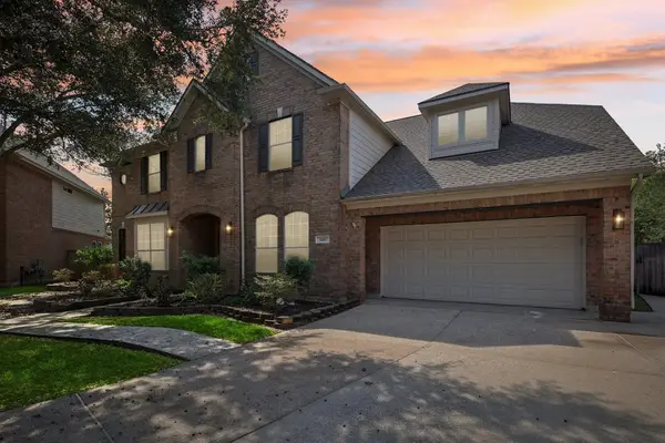 3207 Ashe Creek Drive, League City, TX 77573