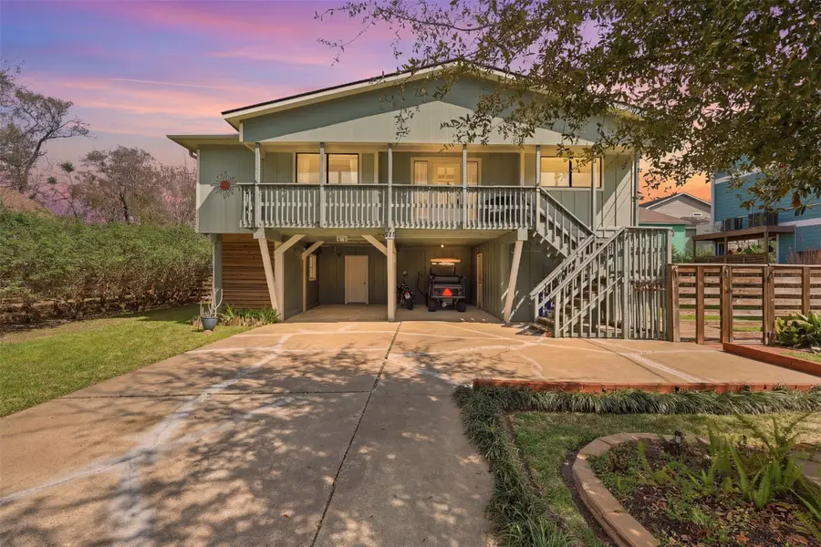 221 Oak Road, Clear Lake Shores, TX 77565 - #2