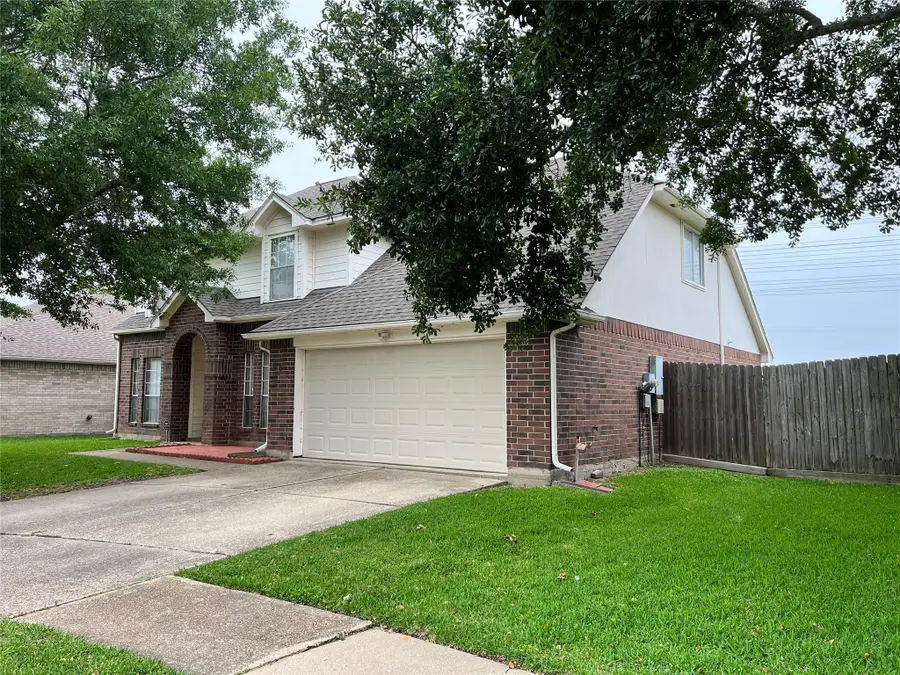510 Oak Briar Drive, Kemah, TX 77565 - #2