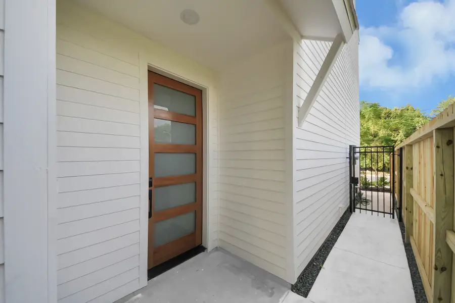 2521 Francis Street, Houston, TX 77004 - #3