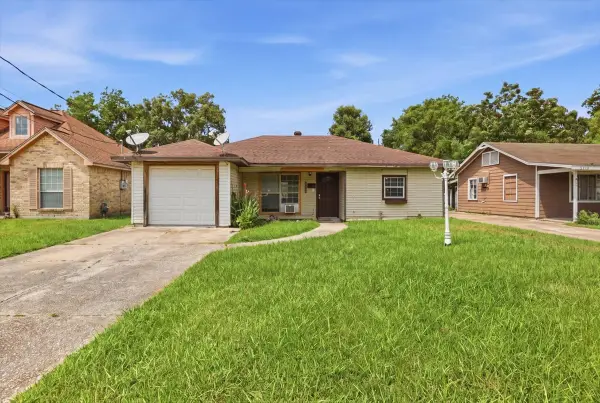 2230 Toledo Street, Beaumont, TX 77703