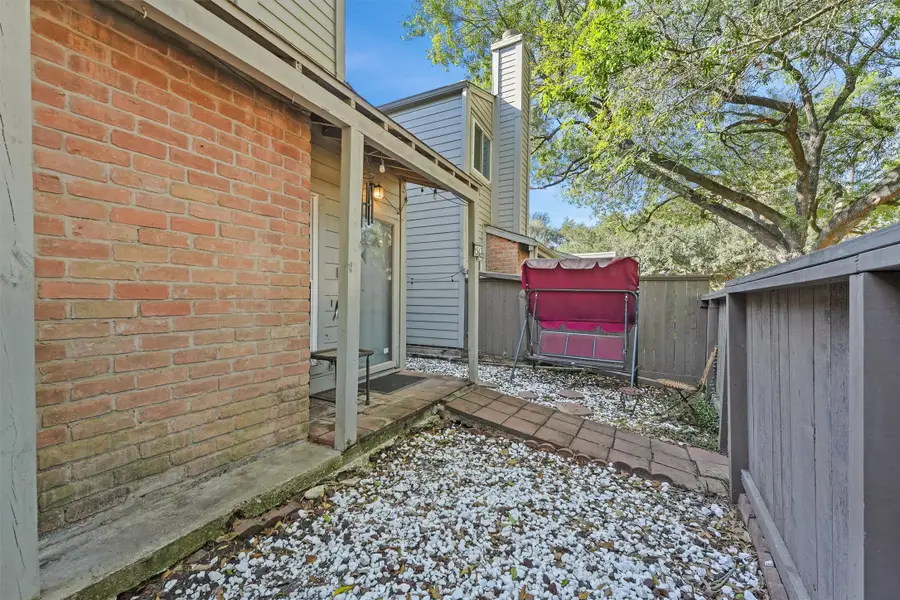 1547 Prairie Grove Drive, Houston, TX 77077 - Image #3