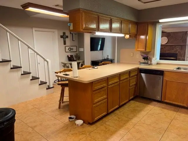 1909 11th Avenue, La Marque, TX 77568 - #3