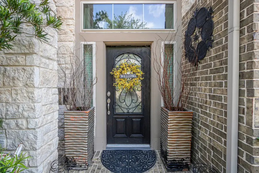 13715 Cutler Springs Court, Pearland, TX 77584 - Image #3