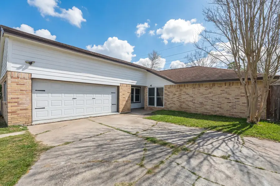 5819 Sunnygate Drive, Spring, TX 77373 - #2