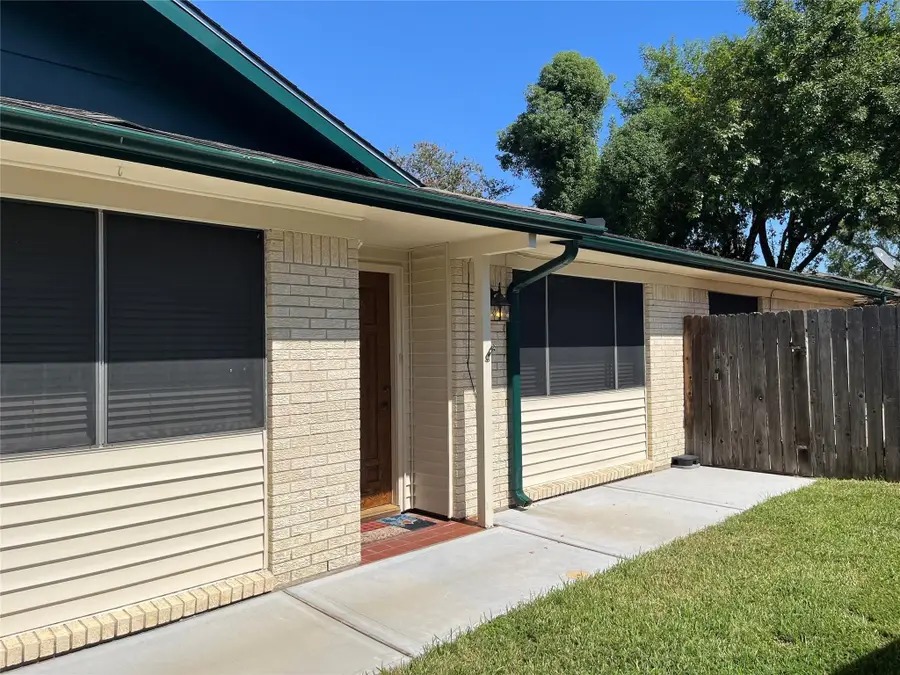 1408 Ramada Drive, Houston, TX 77062 - Image #3