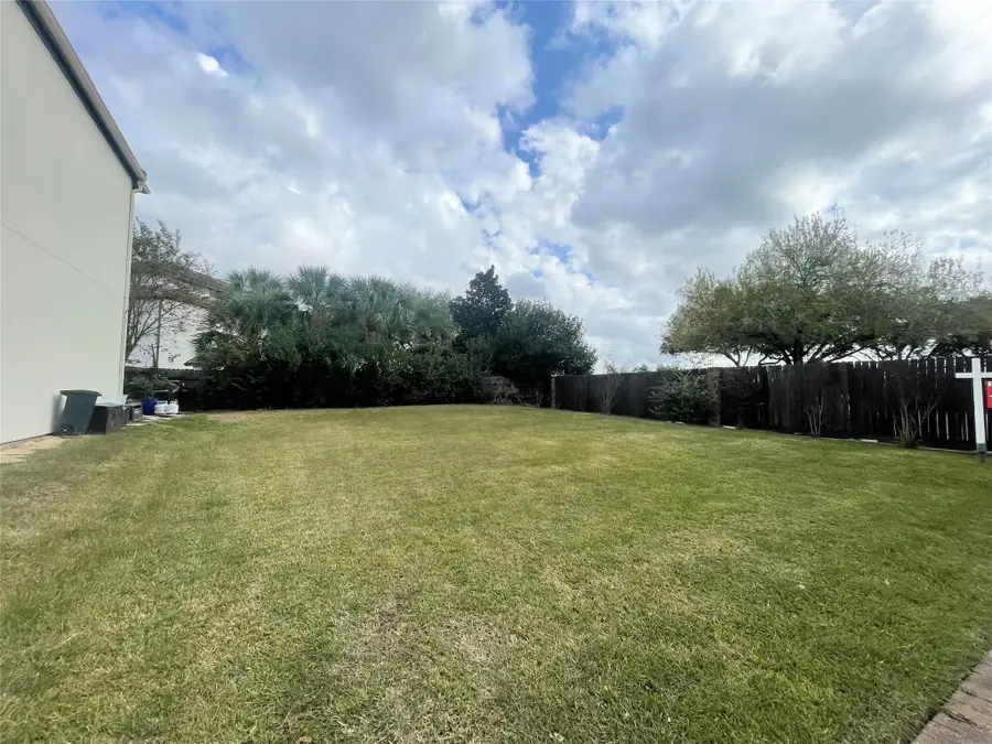 1300 Ketch Court, League City, TX 77573 - Image #2